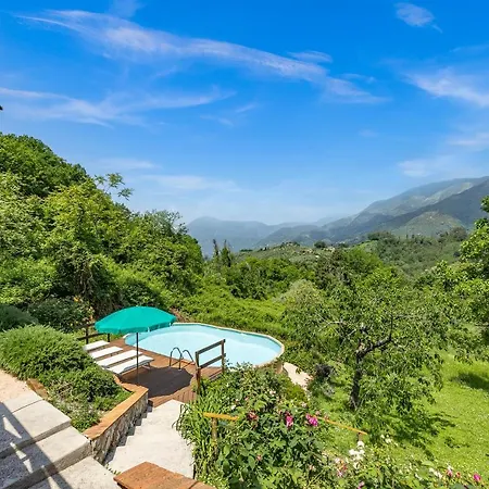 Casa Ortomaggiore With Pool & Sauna Villa