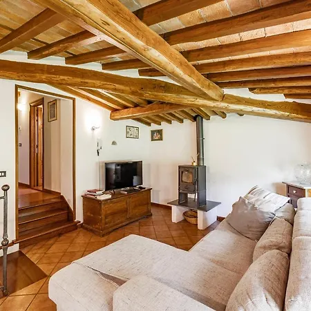 Casa Ortomaggiore With Pool & Sauna Villa